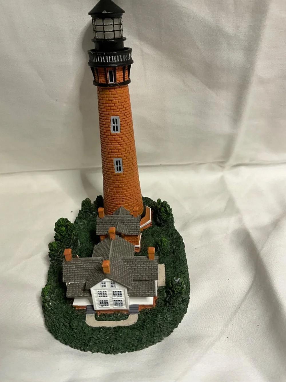 2003 Lefton Currituck Beach Lighthouse Figurine 1874 NC Light Up - CLEAN